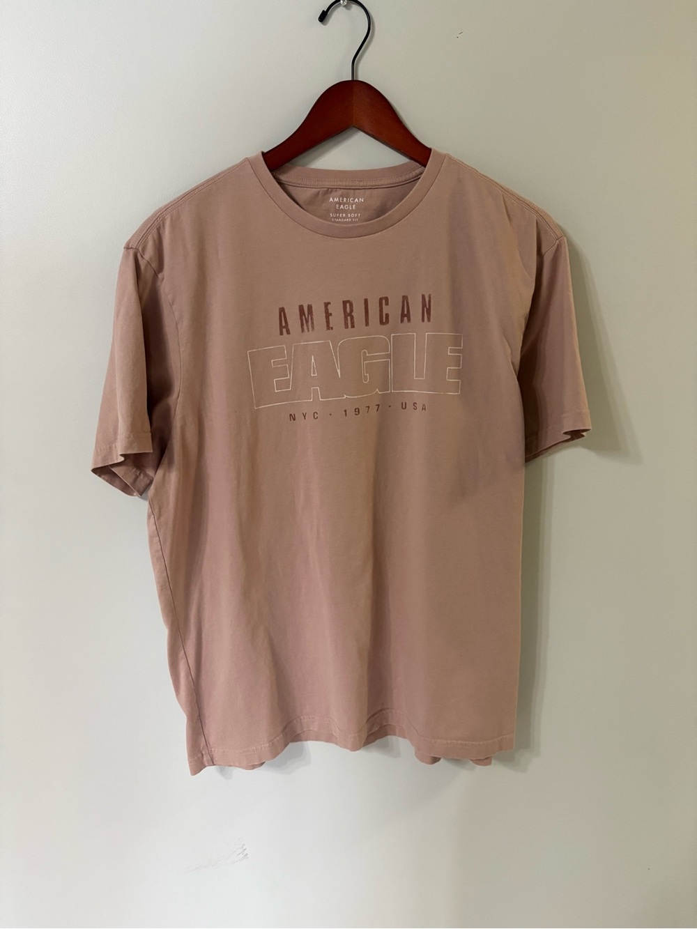 American Eagle Outfitters Men’s Dusty Rose Logo Tee